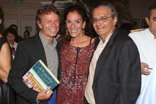 Livro-IMG_6158-Marco Rodriguez com Alicinha Silveira e Jorge Salomão